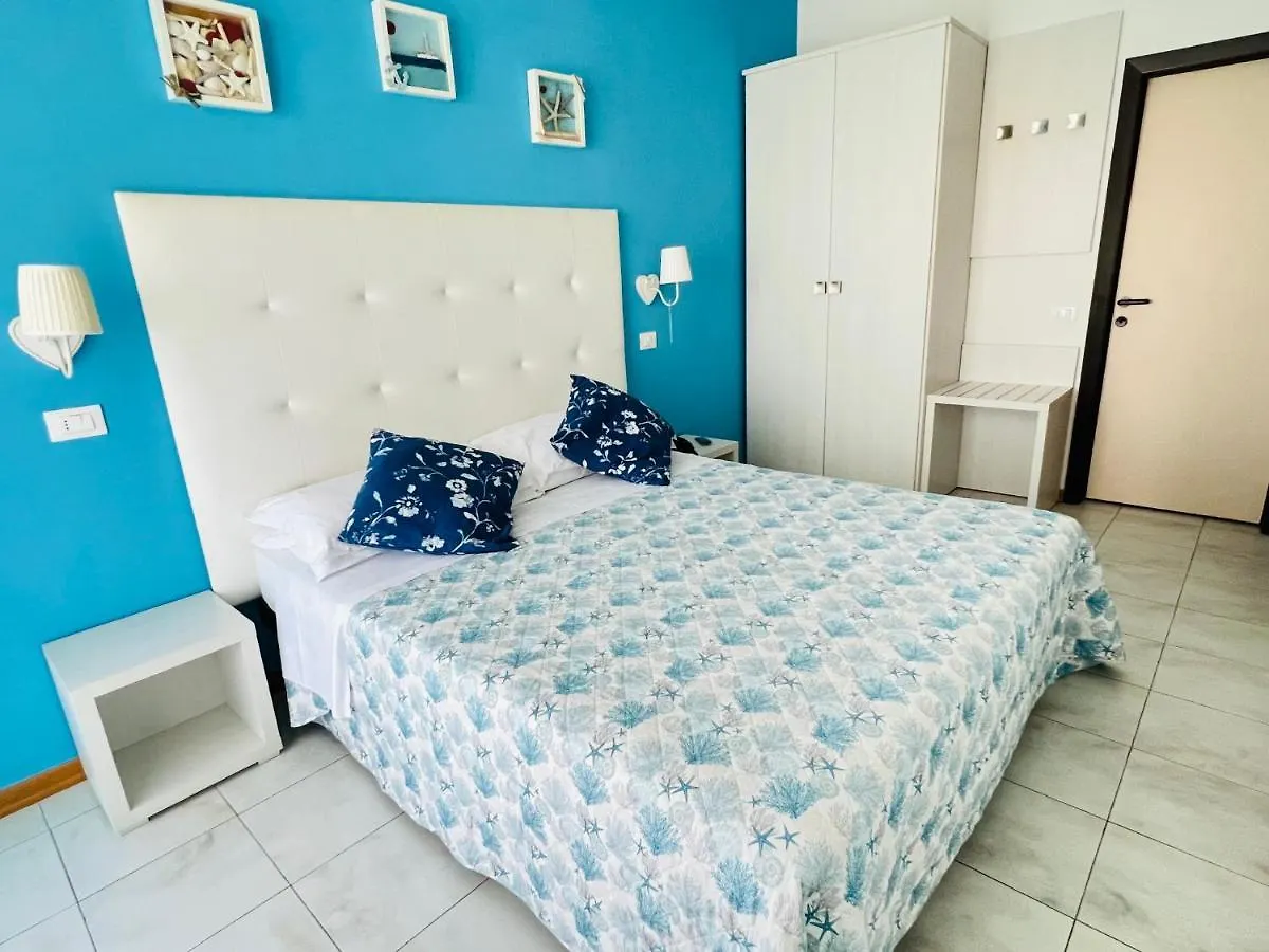 Hotel Betty Personal Style And Beach Village Ρίμινι