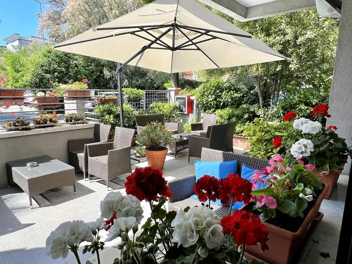 Hotel Betty Personal Style And Beach Village Ρίμινι 3*,  Ιταλία